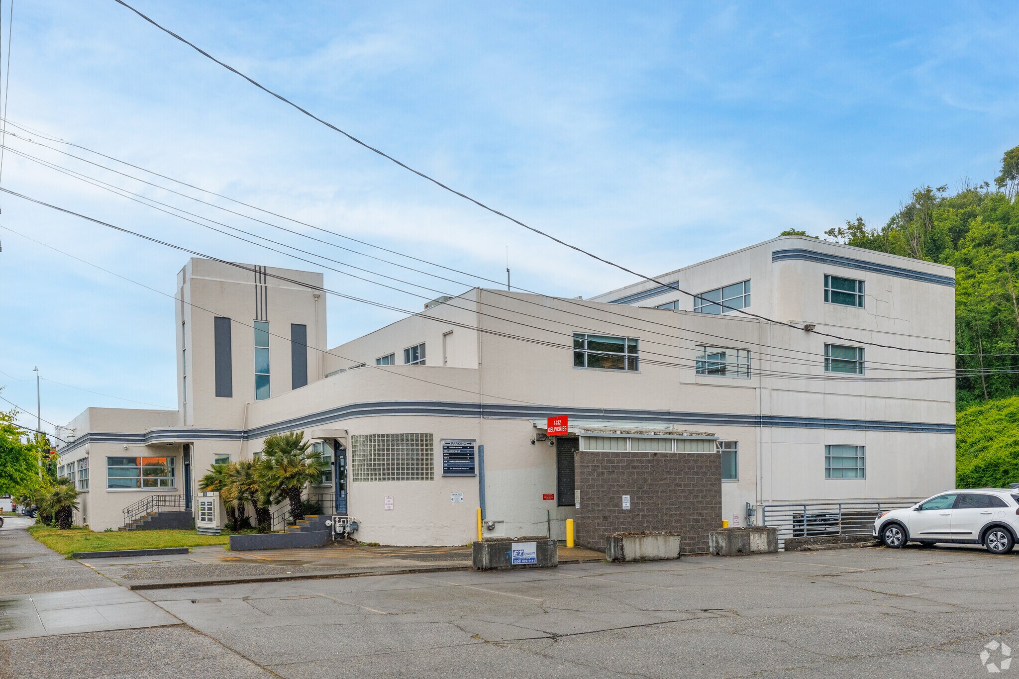 1430-1438 Elliott Ave W, Seattle, WA for Rent