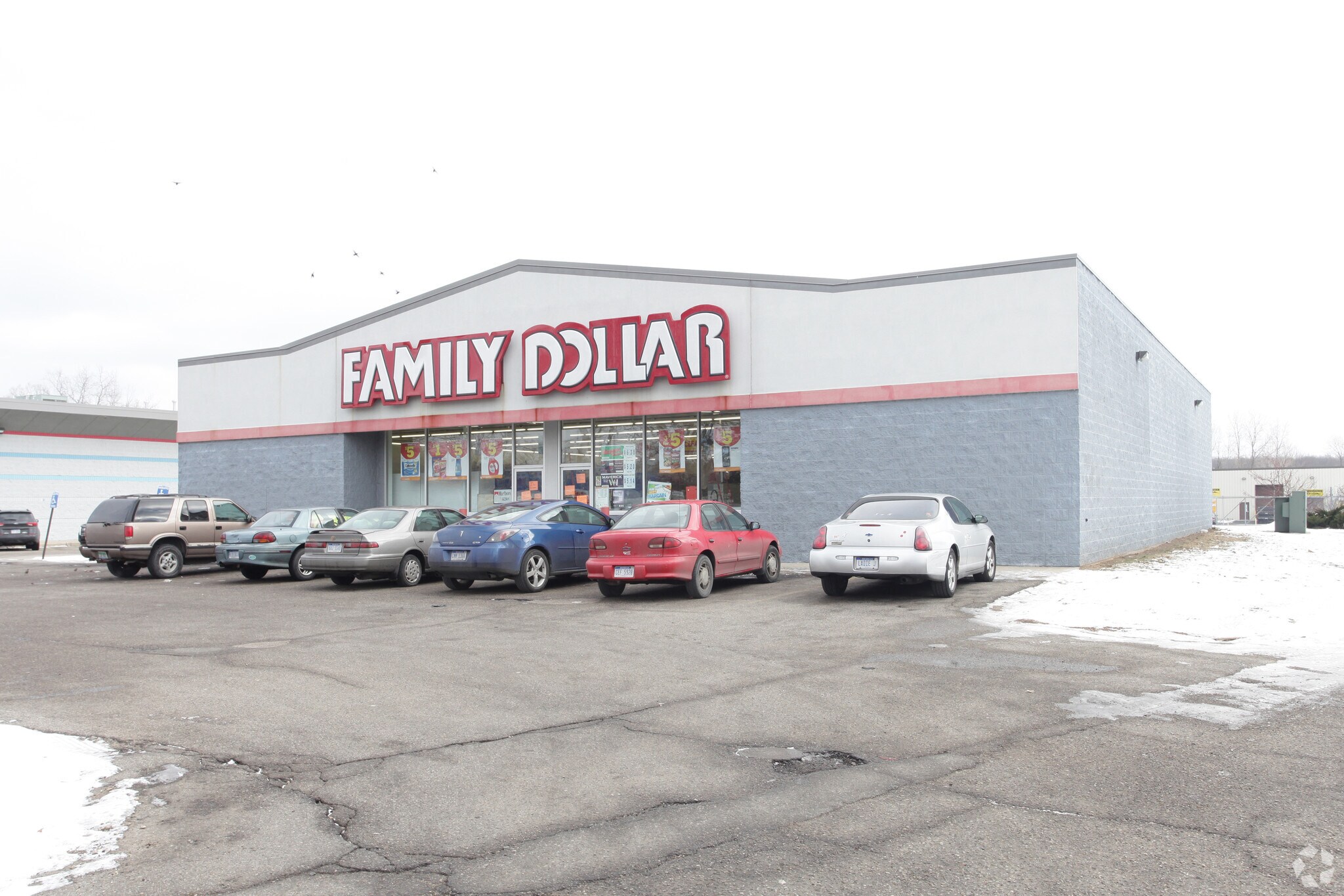 3040 Eastern Ave SE, Grand Rapids, MI for Rent