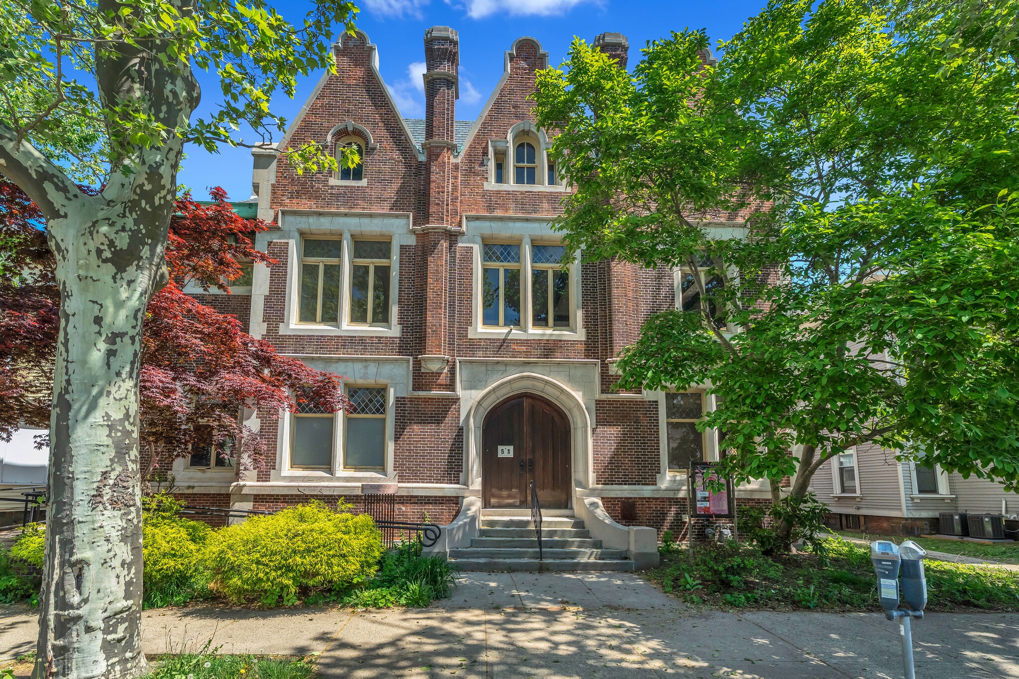 51 Trumbull St, New Haven, CT for Sale