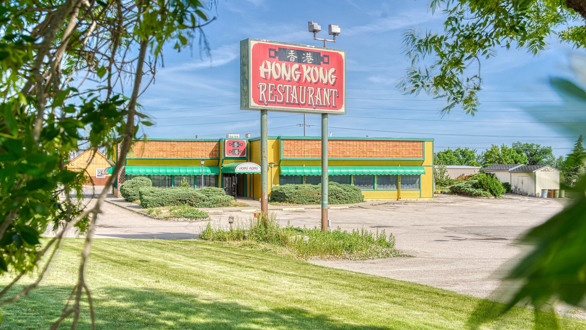 1612 W 2nd St, Gillette, WY for Sale