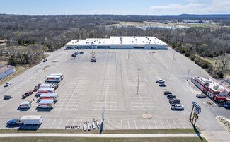 Bartlesville, OK Retail - 3001-3009 SE Frank Phillips Blvd