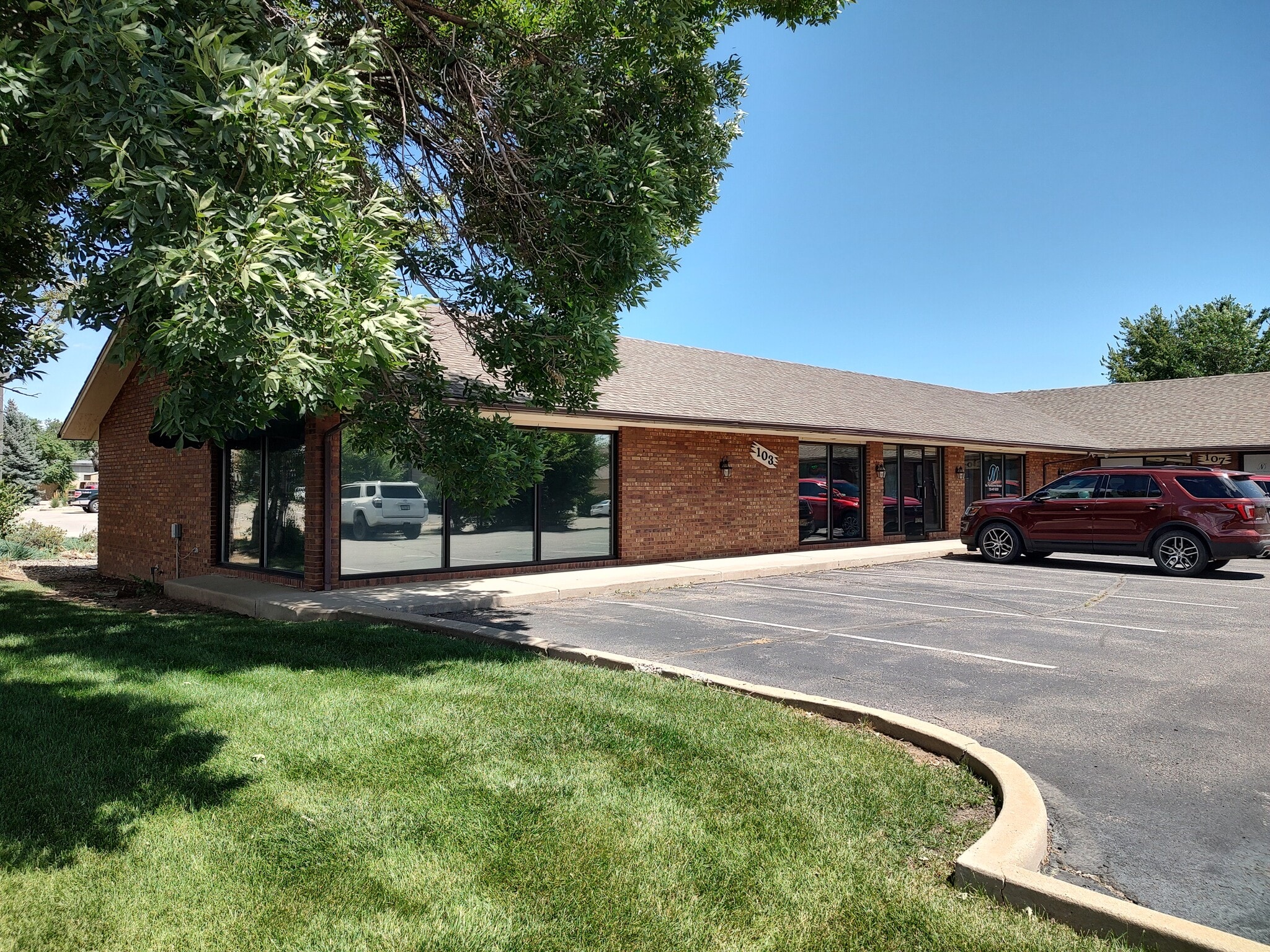 103 E 42nd St, Loveland, CO for Rent