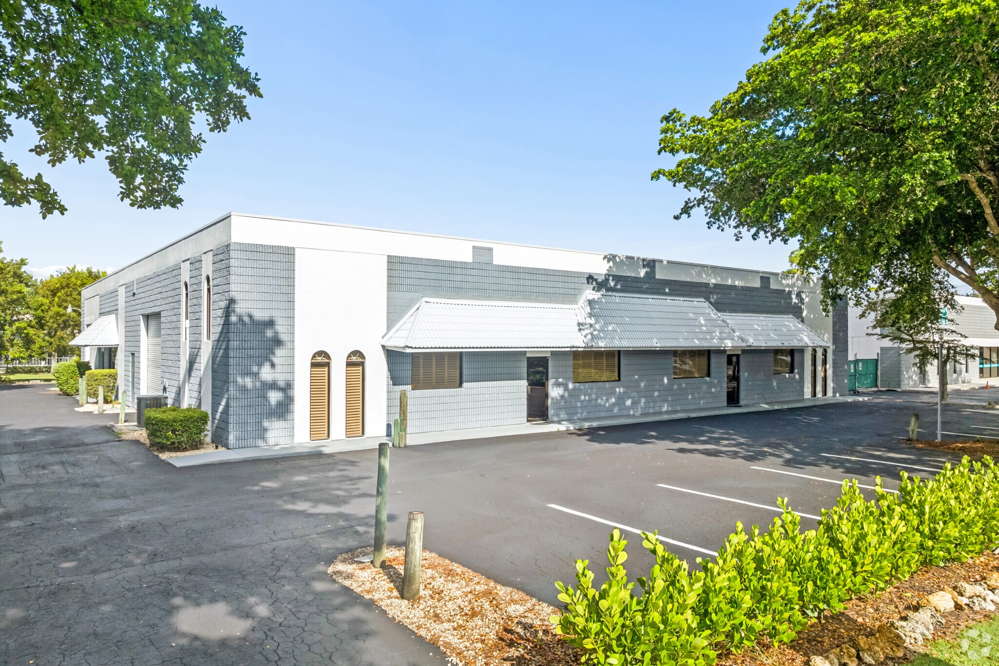 4408 Corporate Sq, Naples, FL for Sale