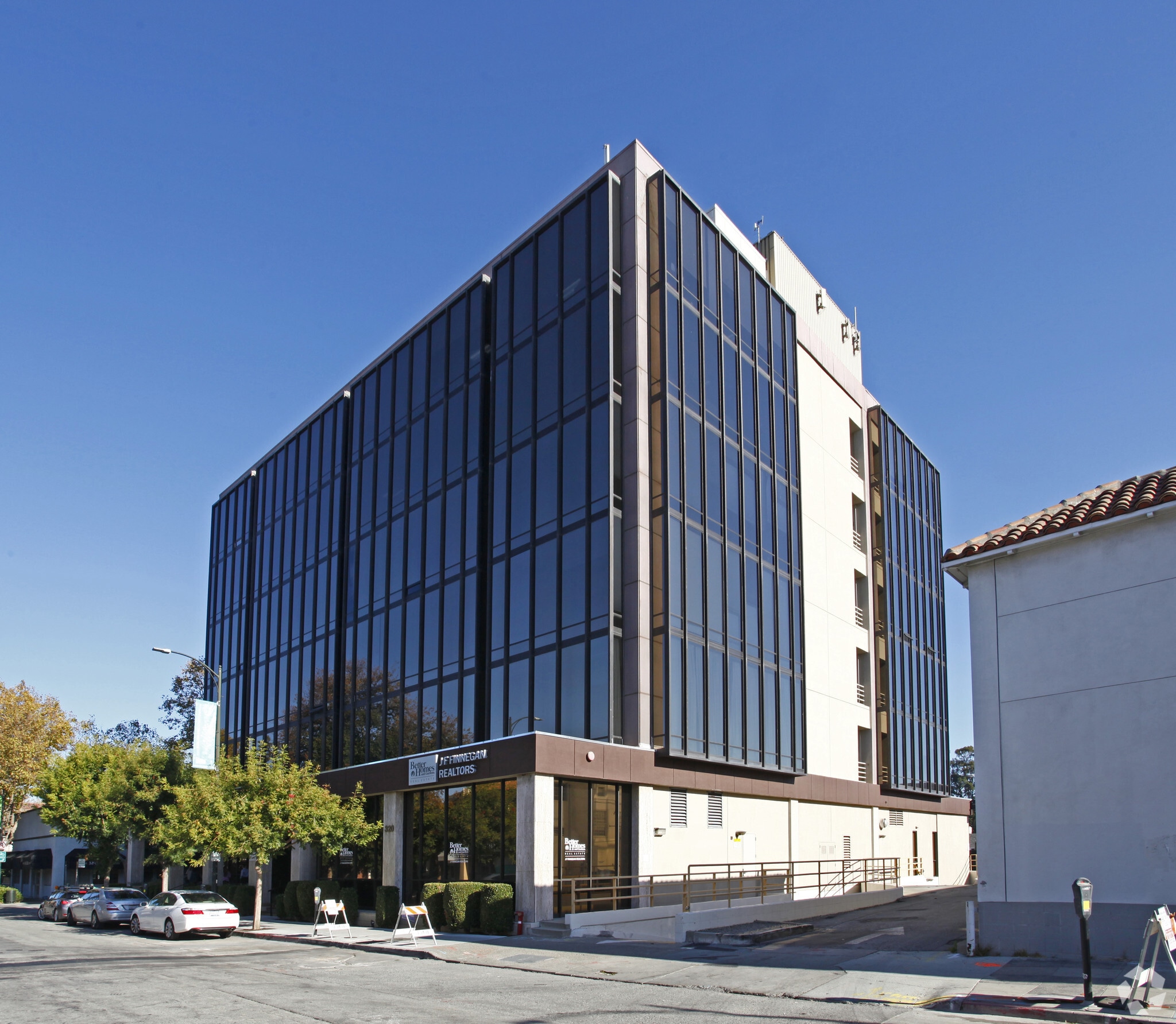330 Primrose Rd, Burlingame, CA for Rent