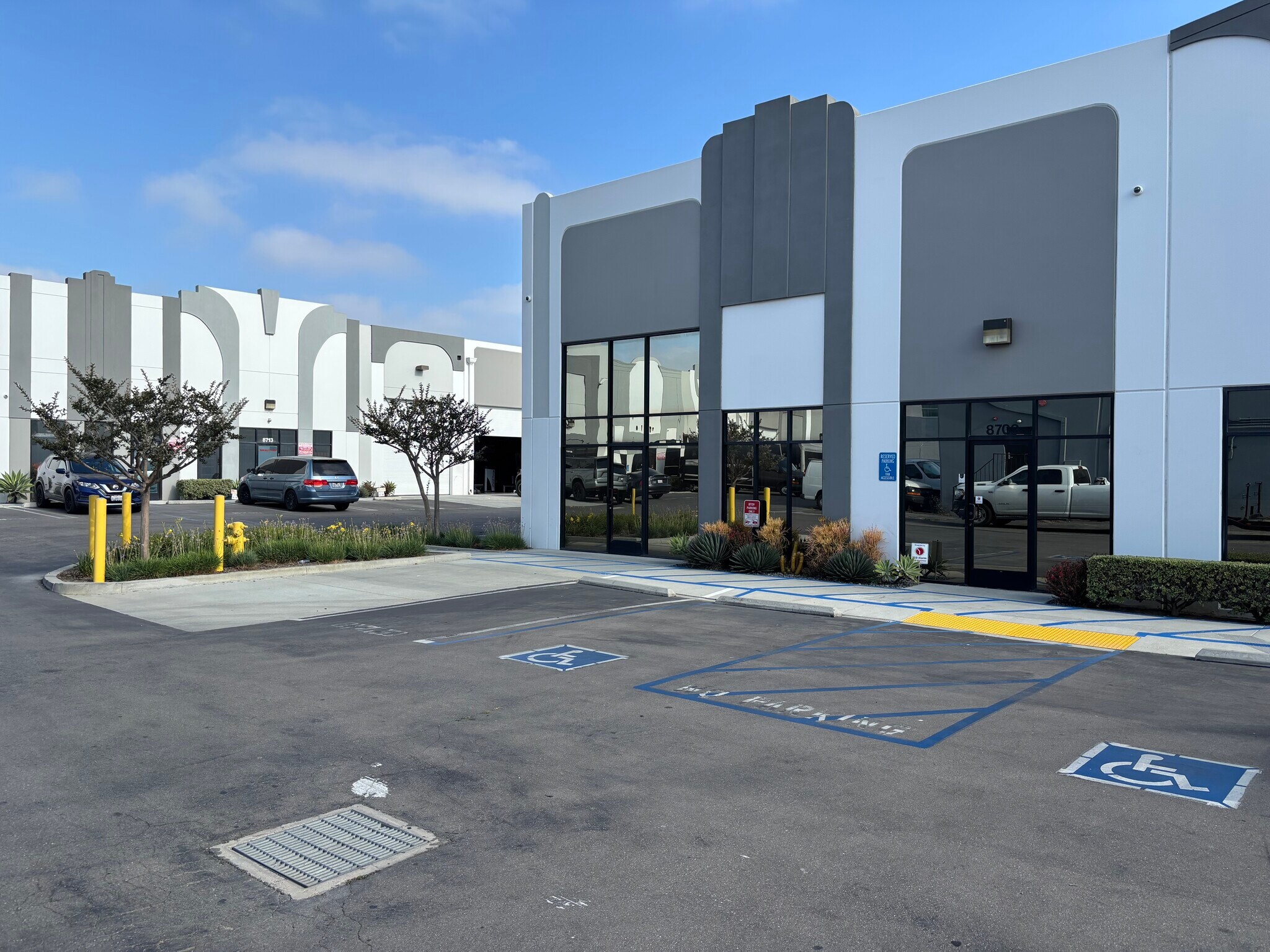 8701-8709 Aviation Blvd, Inglewood, CA for Rent