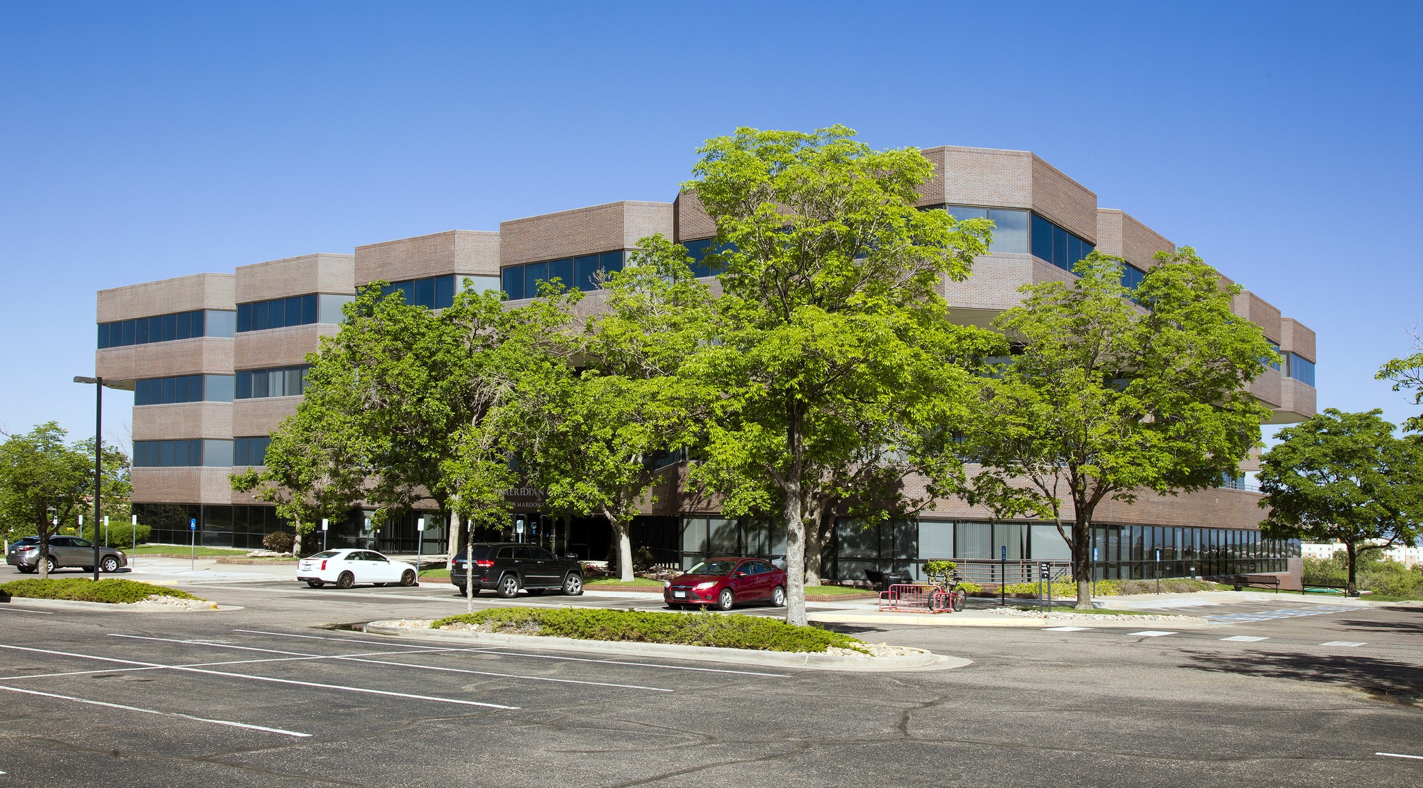 9785 S Maroon Cir, Englewood, CO for Sale