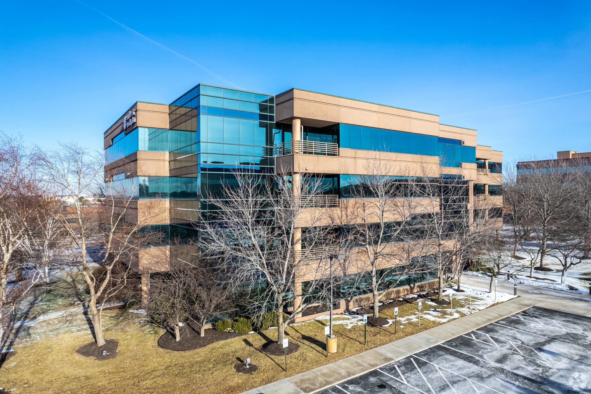 8325 Lenexa Dr, Lenexa, KS for Rent
