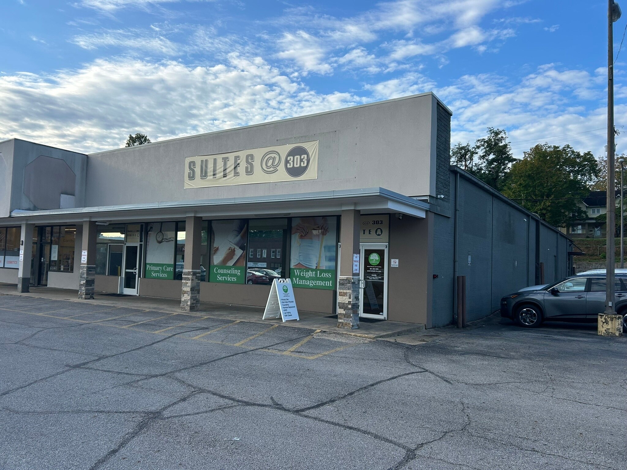 303 6th Ave, Saint Albans, WV for Rent