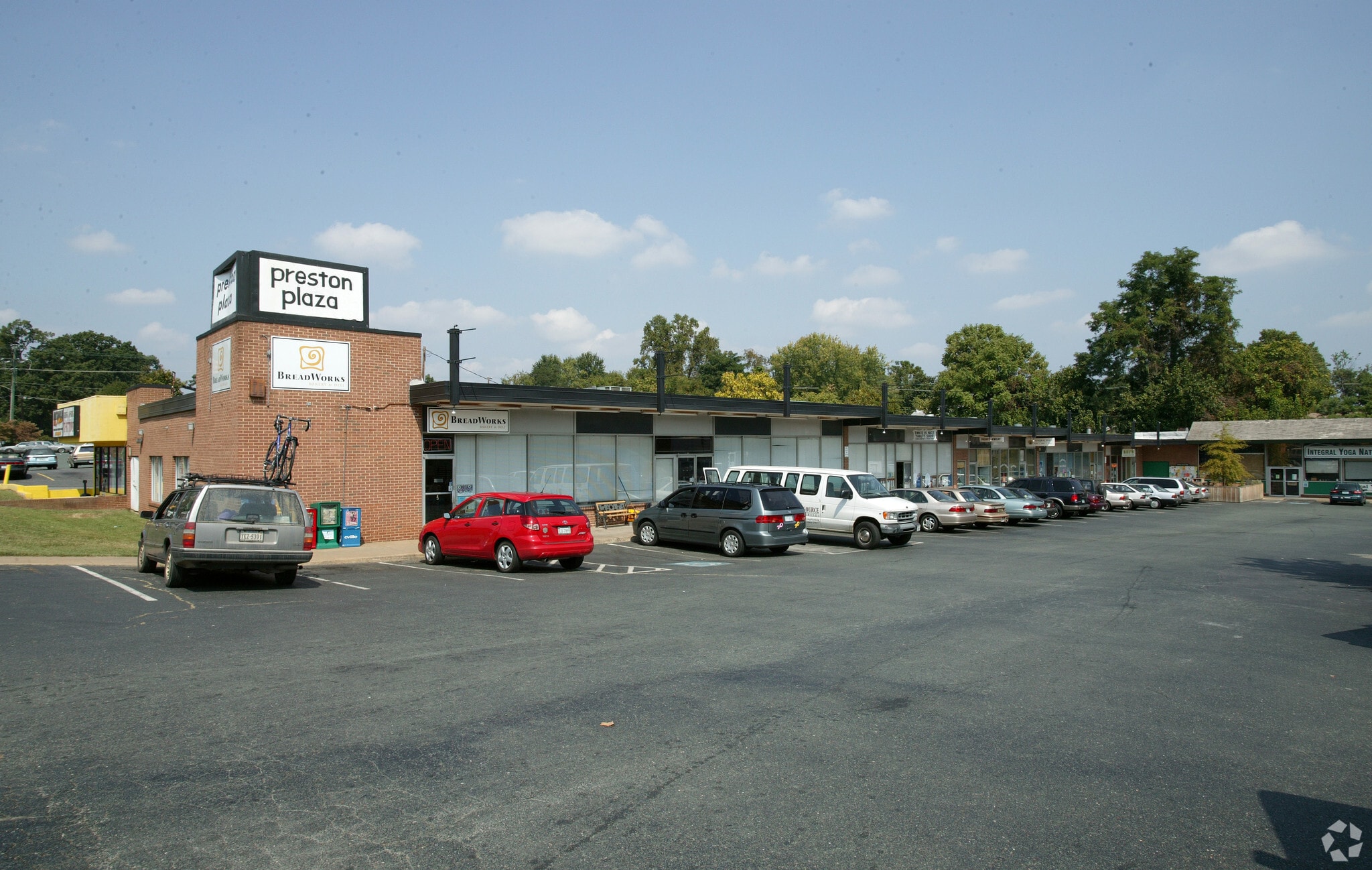 917-923 Preston Ave, Charlottesville, VA for Rent