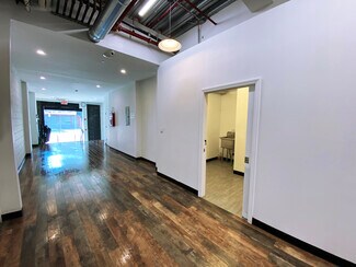 New York, NY Retail - 2147 Second Ave