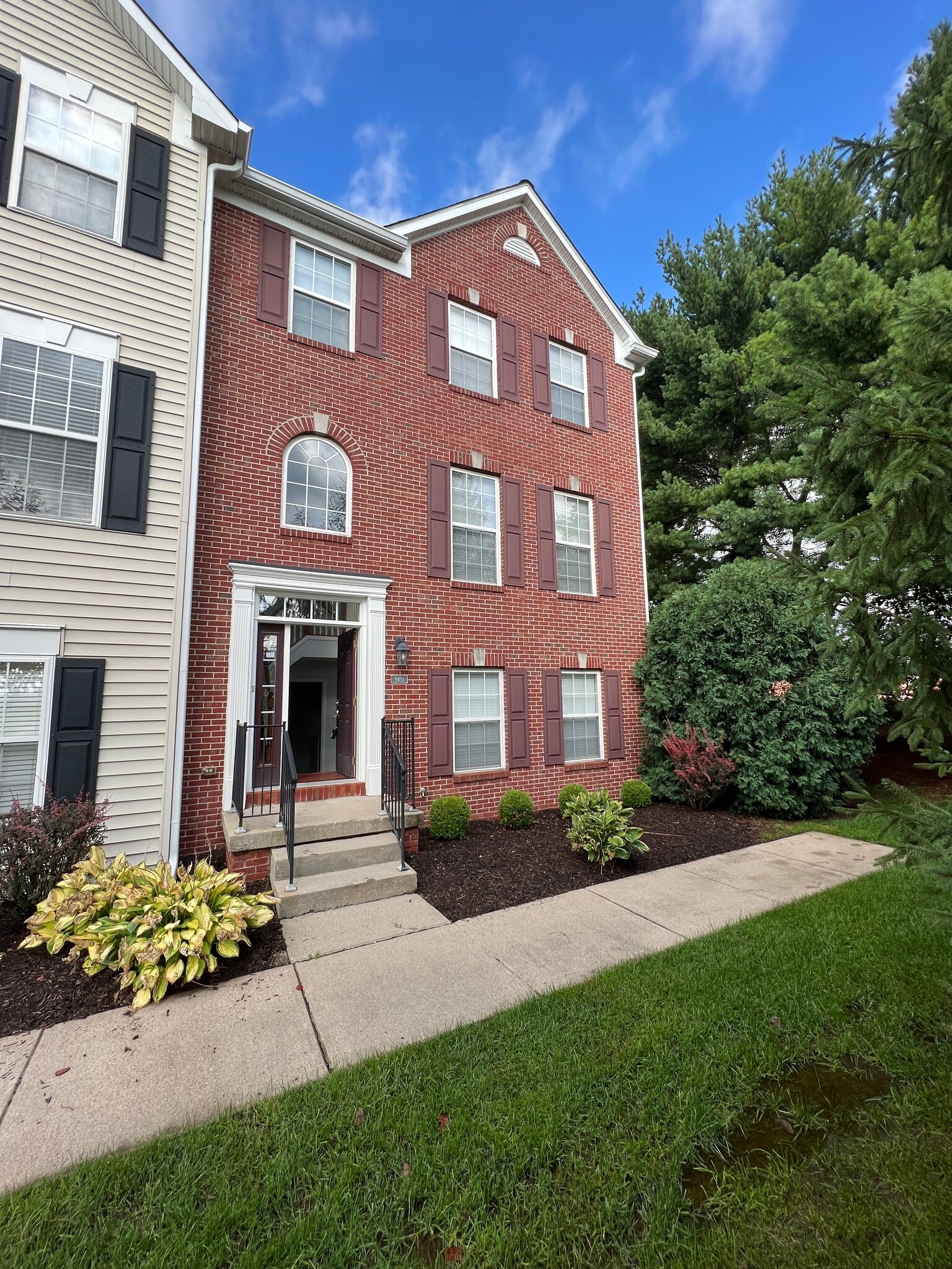 , Indianapolis, IN for Sale