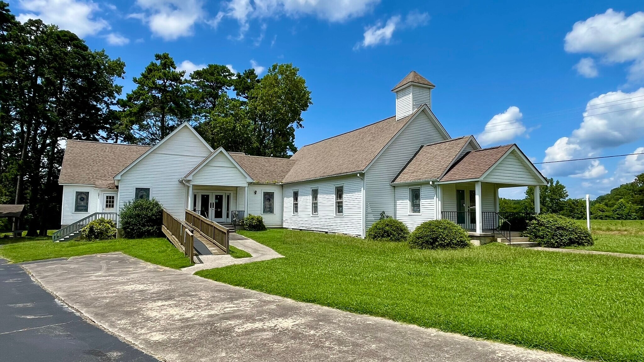 955 Spring Valley Rd, Henderson, NC for Sale