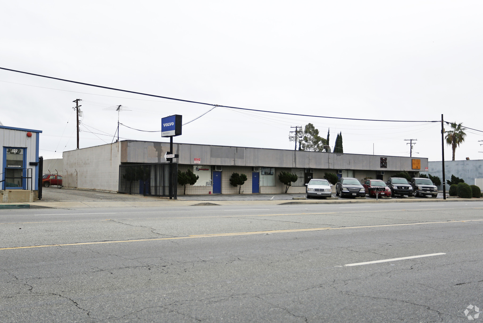 156-168 S Irwindale Ave, Azusa, CA for Rent