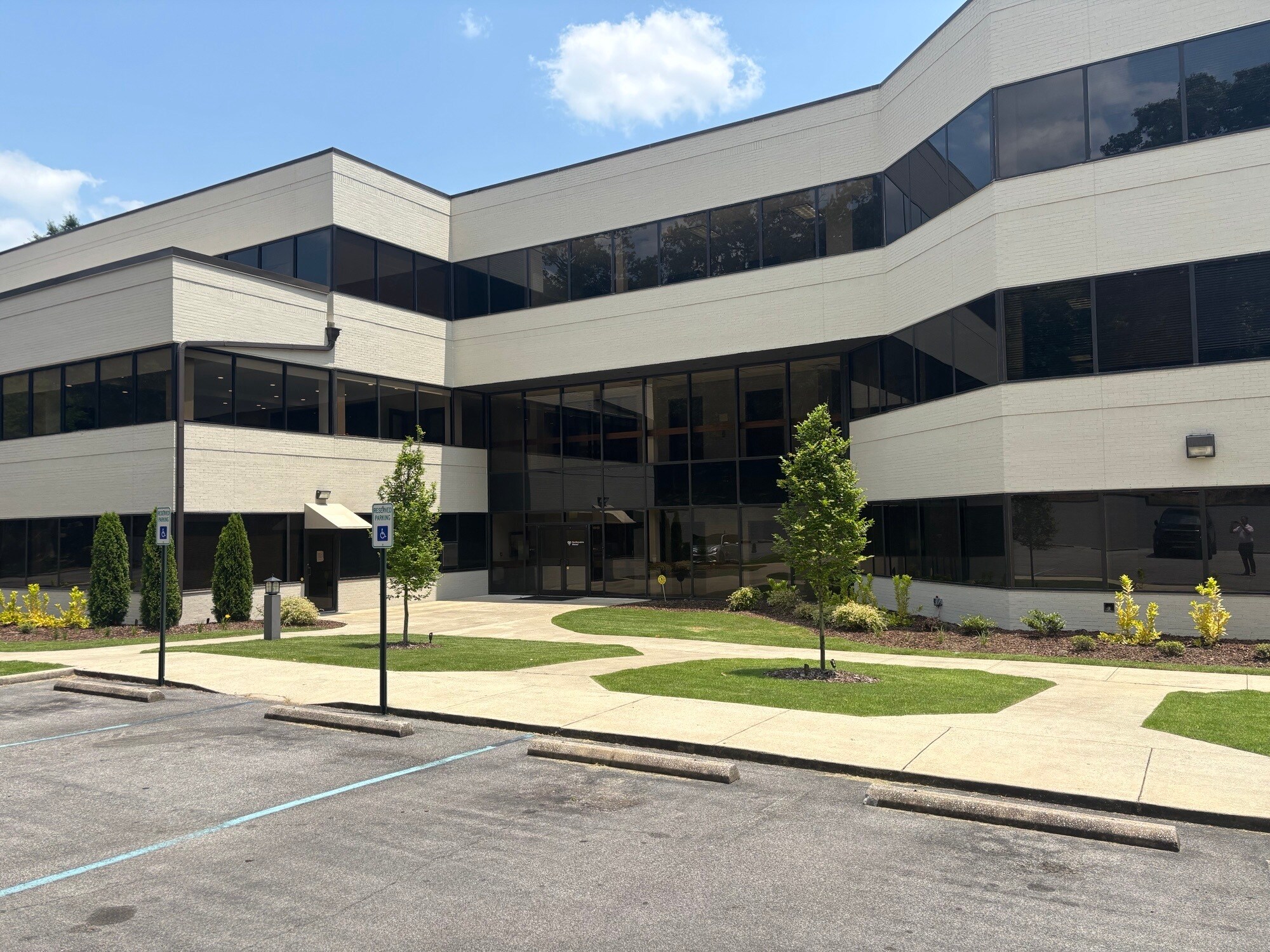 1849 Data Dr, Birmingham, AL for Rent