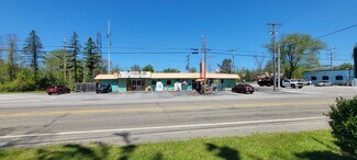 Beverly Shores, IN Retail - 2 Dunes Highway