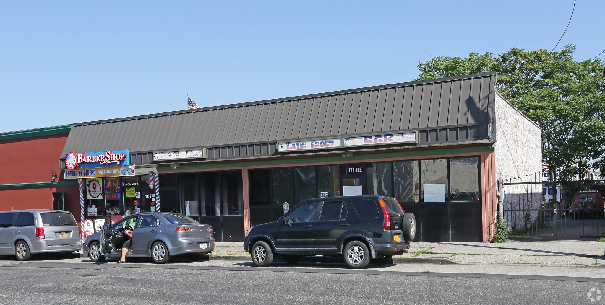 107-113 Jackson St, Hempstead, NY for Rent