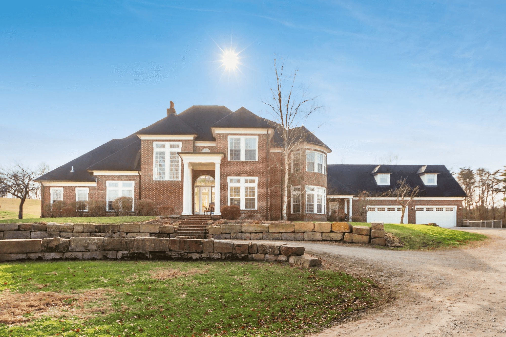 16187 Kreashbaum Rd, Rockbridge, OH for Sale