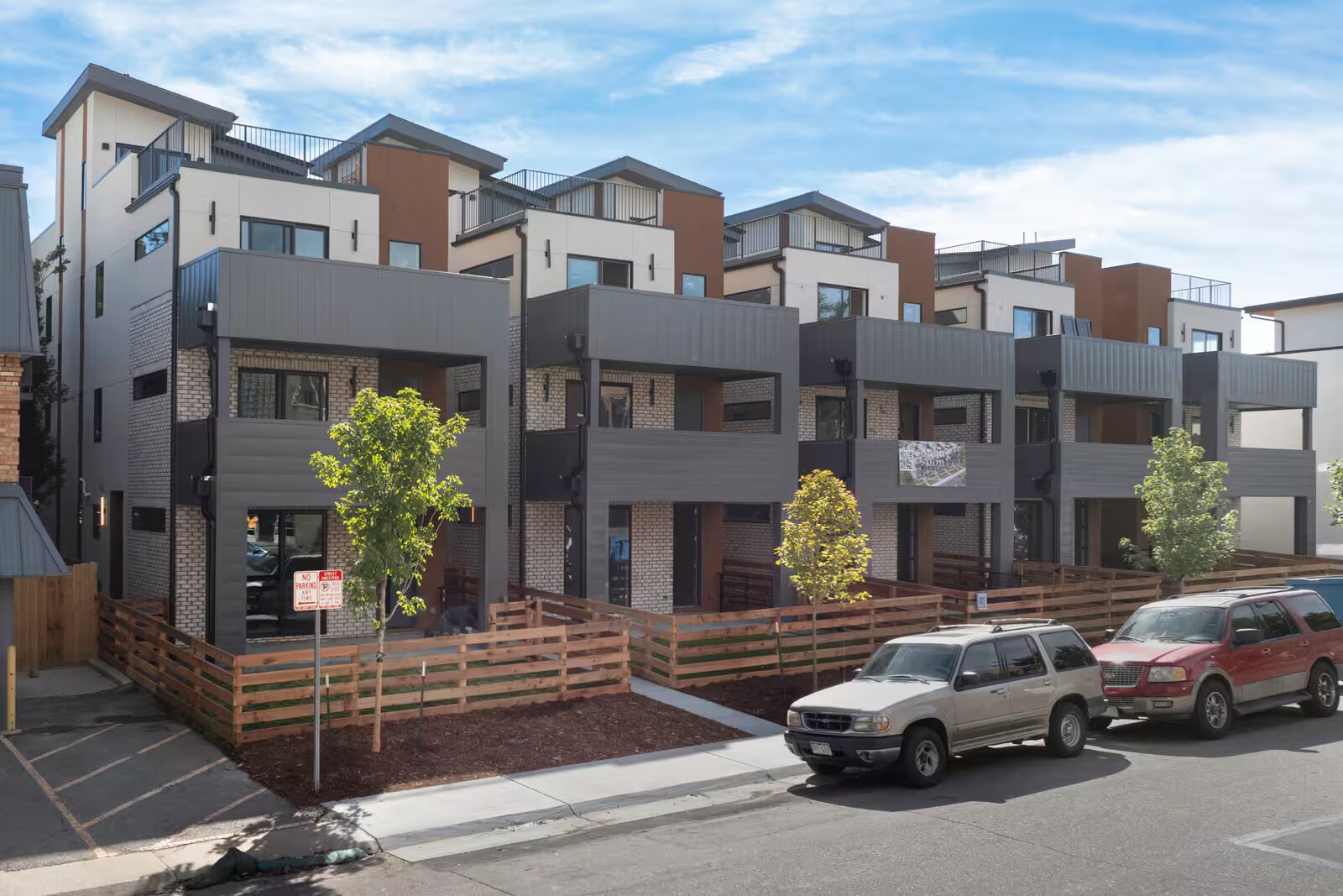 828 Cherry St, Denver, CO for Sale