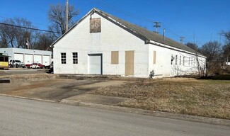 Pleasant Hill, MO Warehouse - 202 S Taylor St