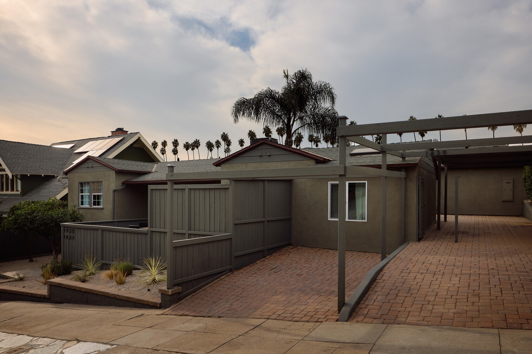 1434 McDuff St, Los Angeles, CA for Sale