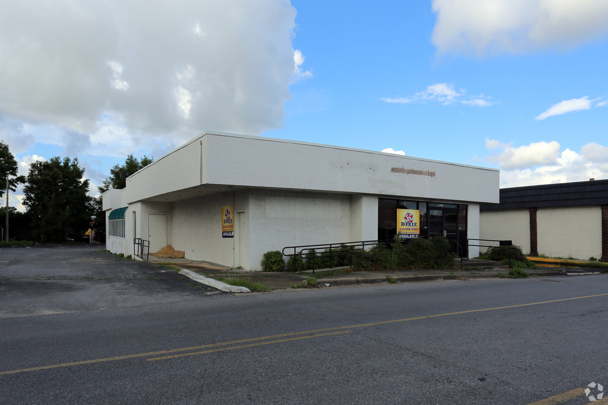 5042 Bayou Blvd, Pensacola, FL for Rent