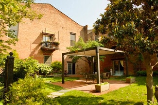 Philadelphia, PA Apartments - 2135 E Susquehanna Ave