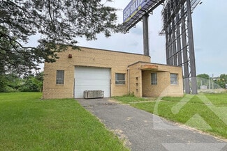 Detroit, MI Warehouse - 17905 Chrysler Dr