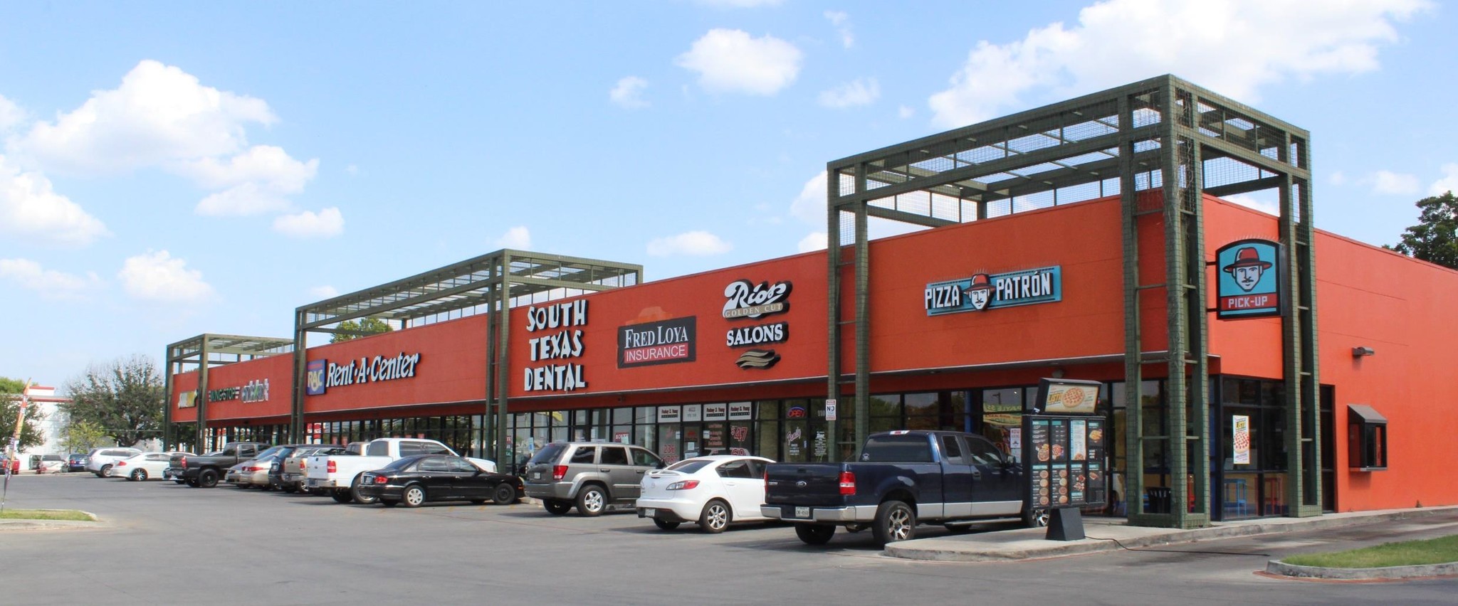 4622 W Commerce St, San Antonio, TX for Rent