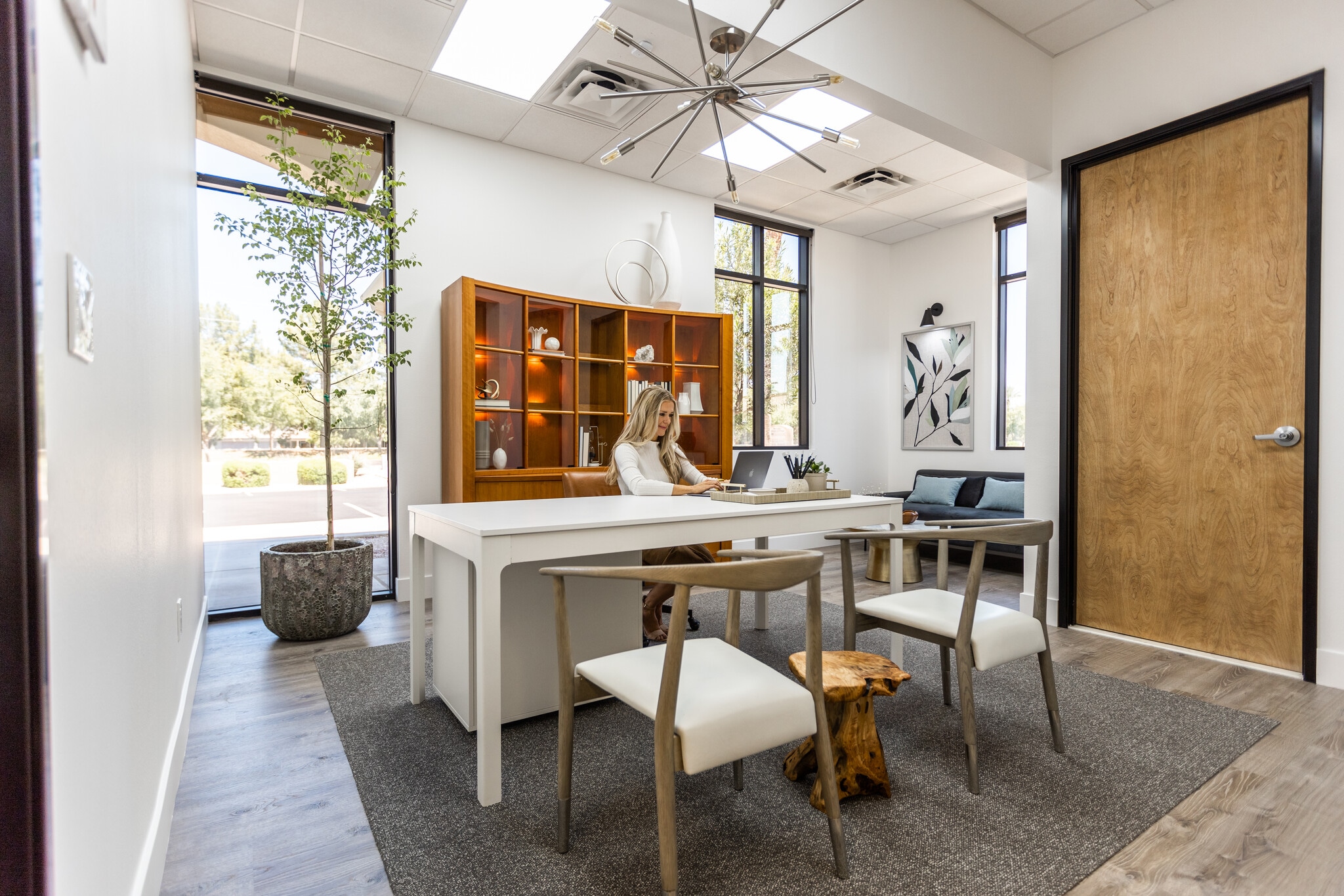 725 W Elliot Rd, Gilbert, AZ for Rent
