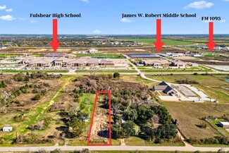 Fulshear, TX Commercial Land - 7417 Fulshear Katy Rd