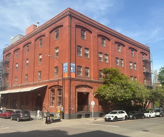 Portland, OR Office - 1231 NW Hoyt St