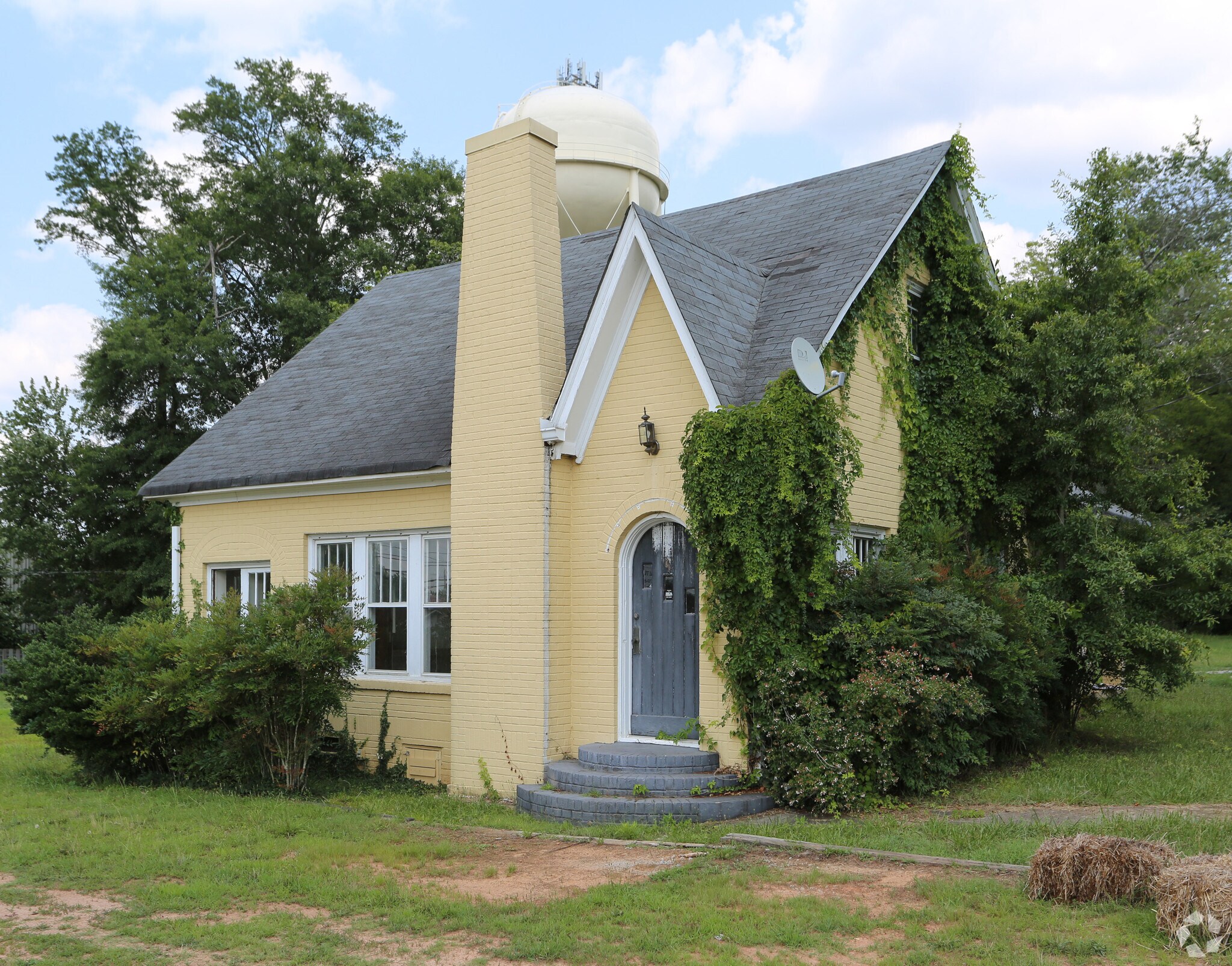 401 Bankhead Hwy, Carrollton, GA for Rent