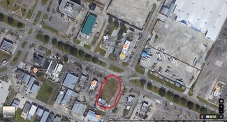 Chalmette, LA Commercial - 8356 W Judge Perez Dr