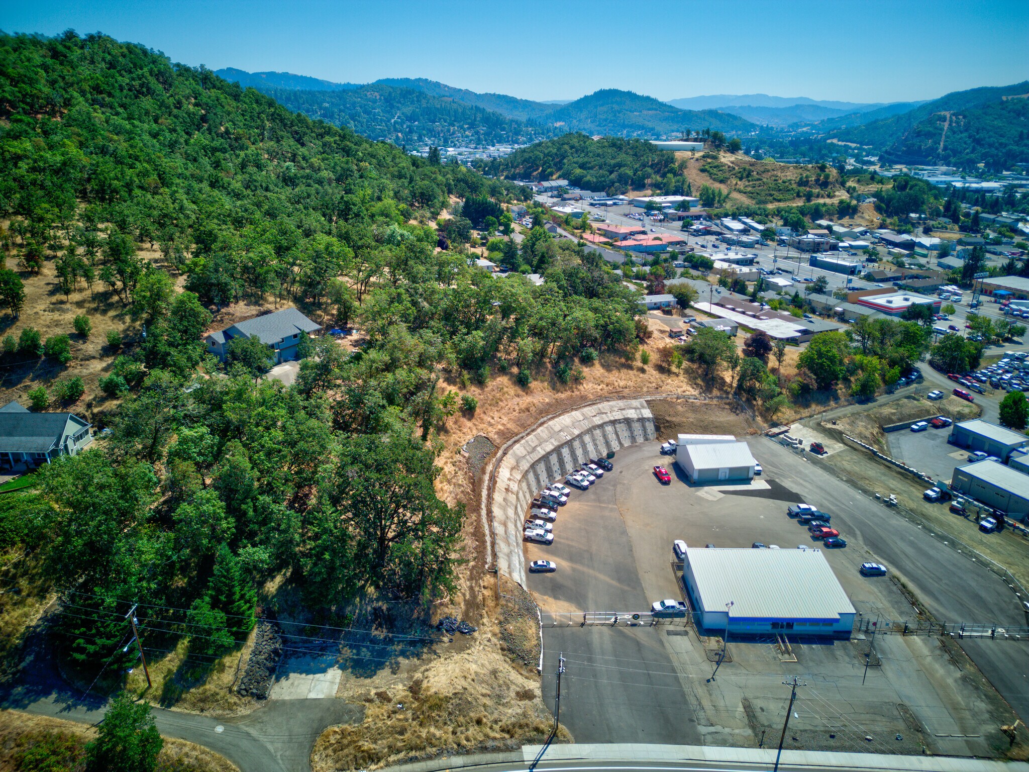 797 NE Garden Valley Blvd, Roseburg, OR for Sale