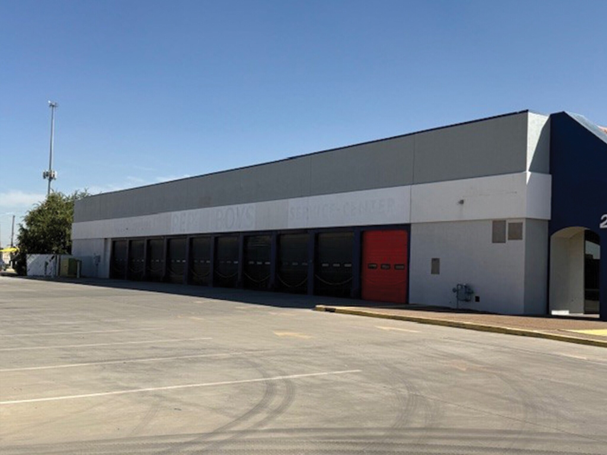 200 S Americas Ave, El Paso, TX for Rent