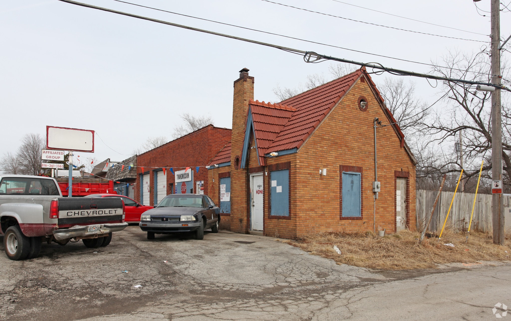 8023 Prospect Ave, Kansas City, MO for Sale