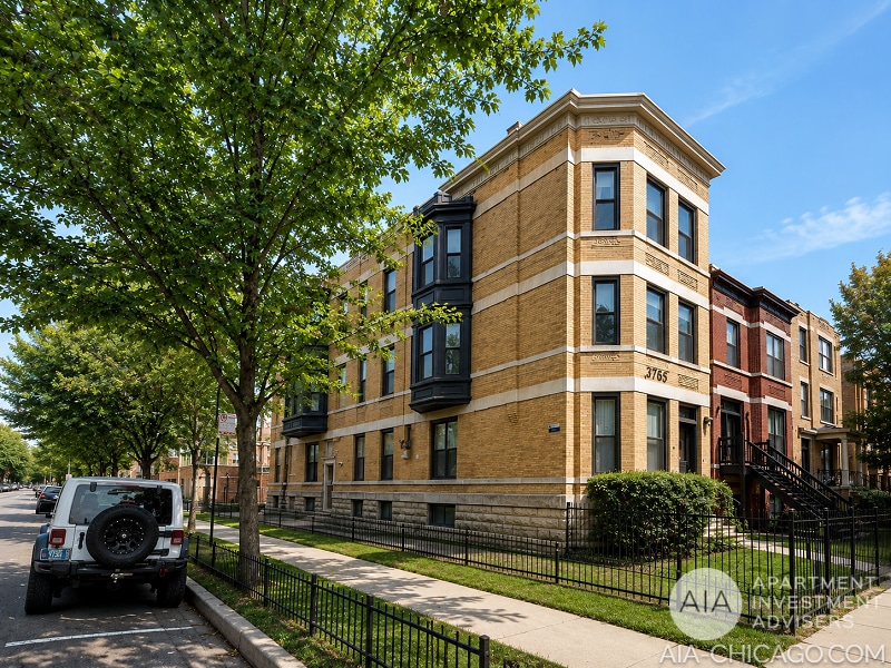 3765 N Kenmore Ave, Chicago, IL for Sale