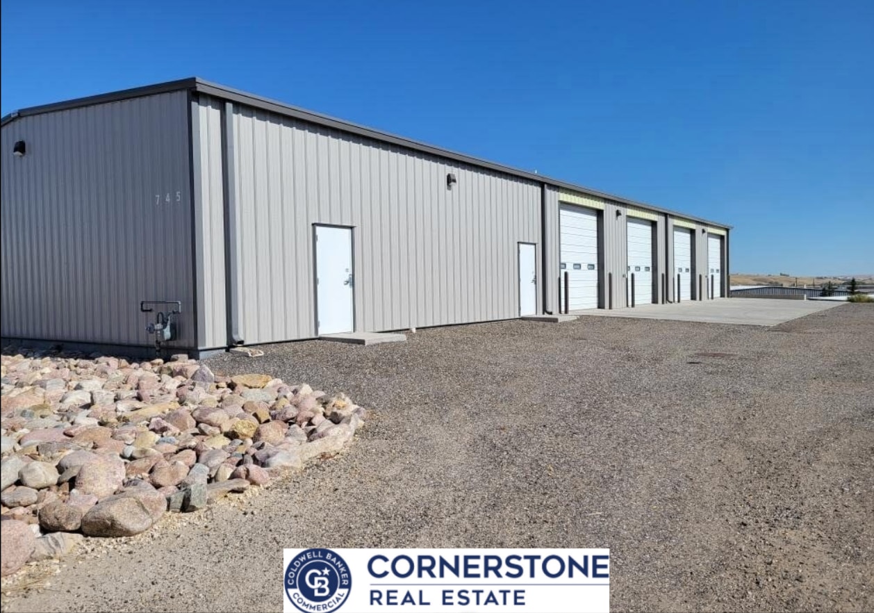 745 Foster rd, Casper, WY for Rent