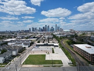 Houston, TX Retail - 3313 McKinney St