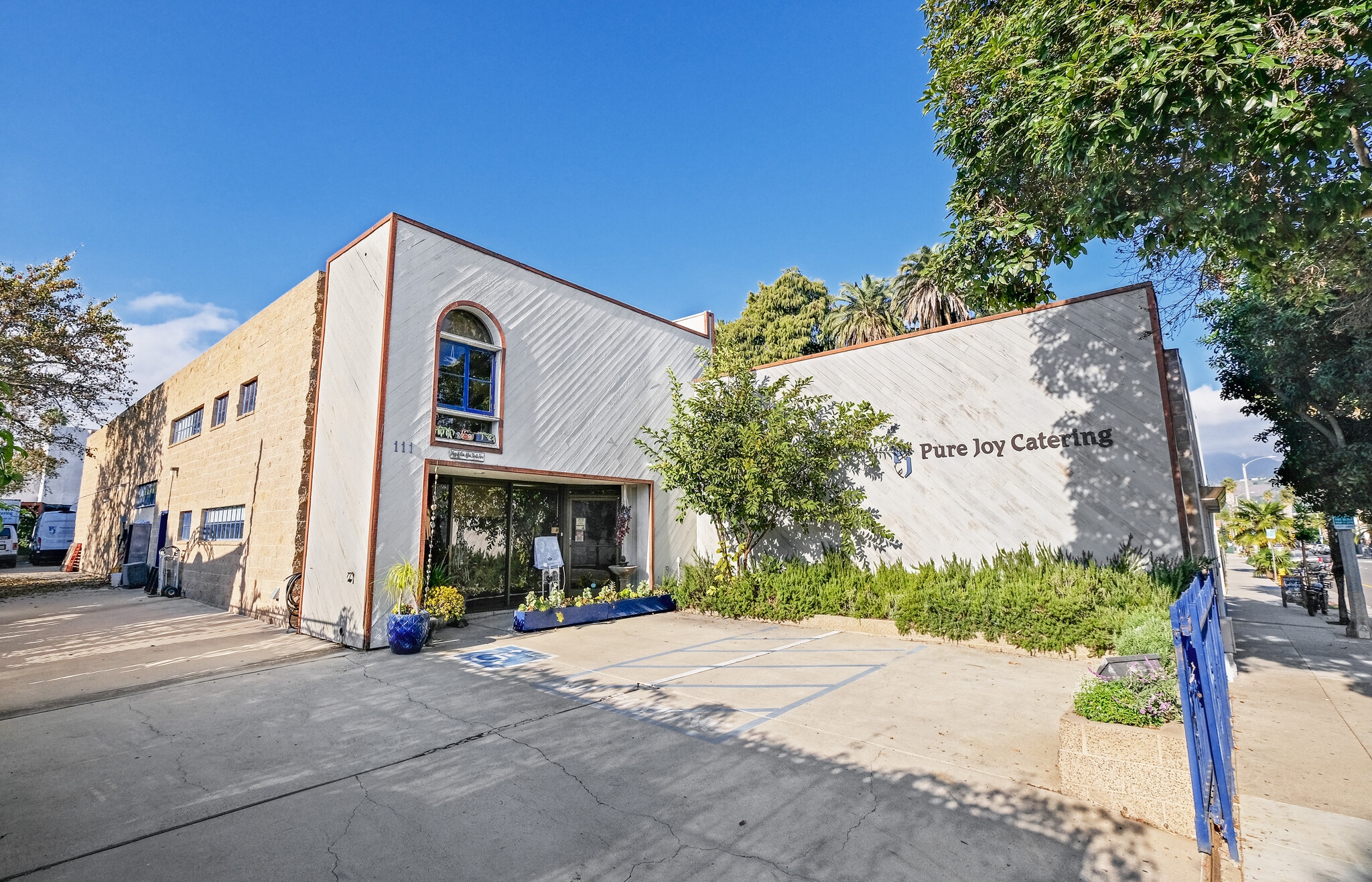 111 E Haley St, Santa Barbara, CA for Sale