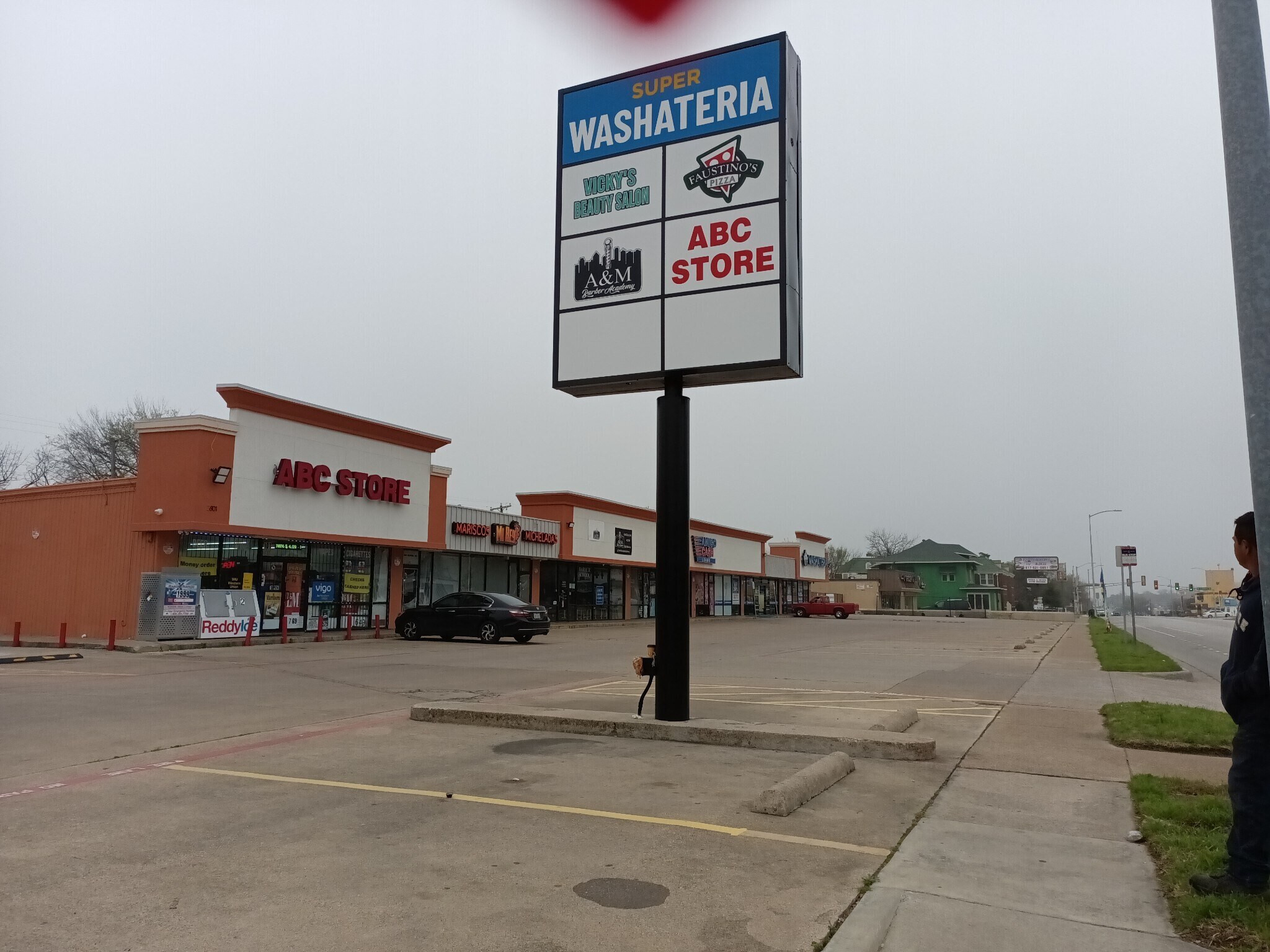 2801 Hemphill St, Fort Worth, TX for Rent