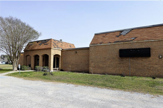 Taft, TX Churches - 204 N Meyer St