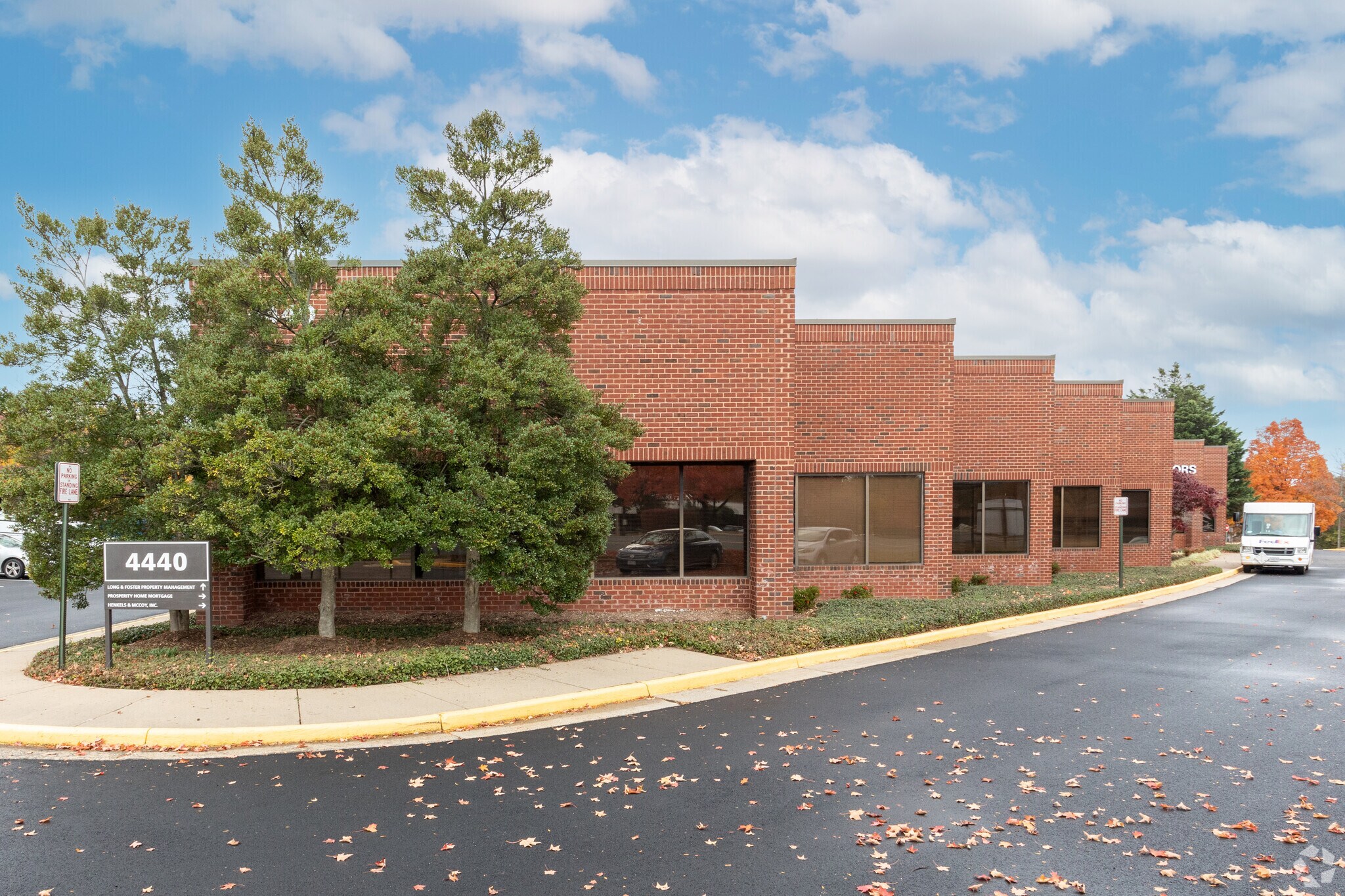 4440 Brookfield Corporate Dr, Chantilly, VA for Rent