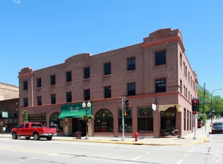 Hudson, WI Storefront Retail/Office - 502 2nd St