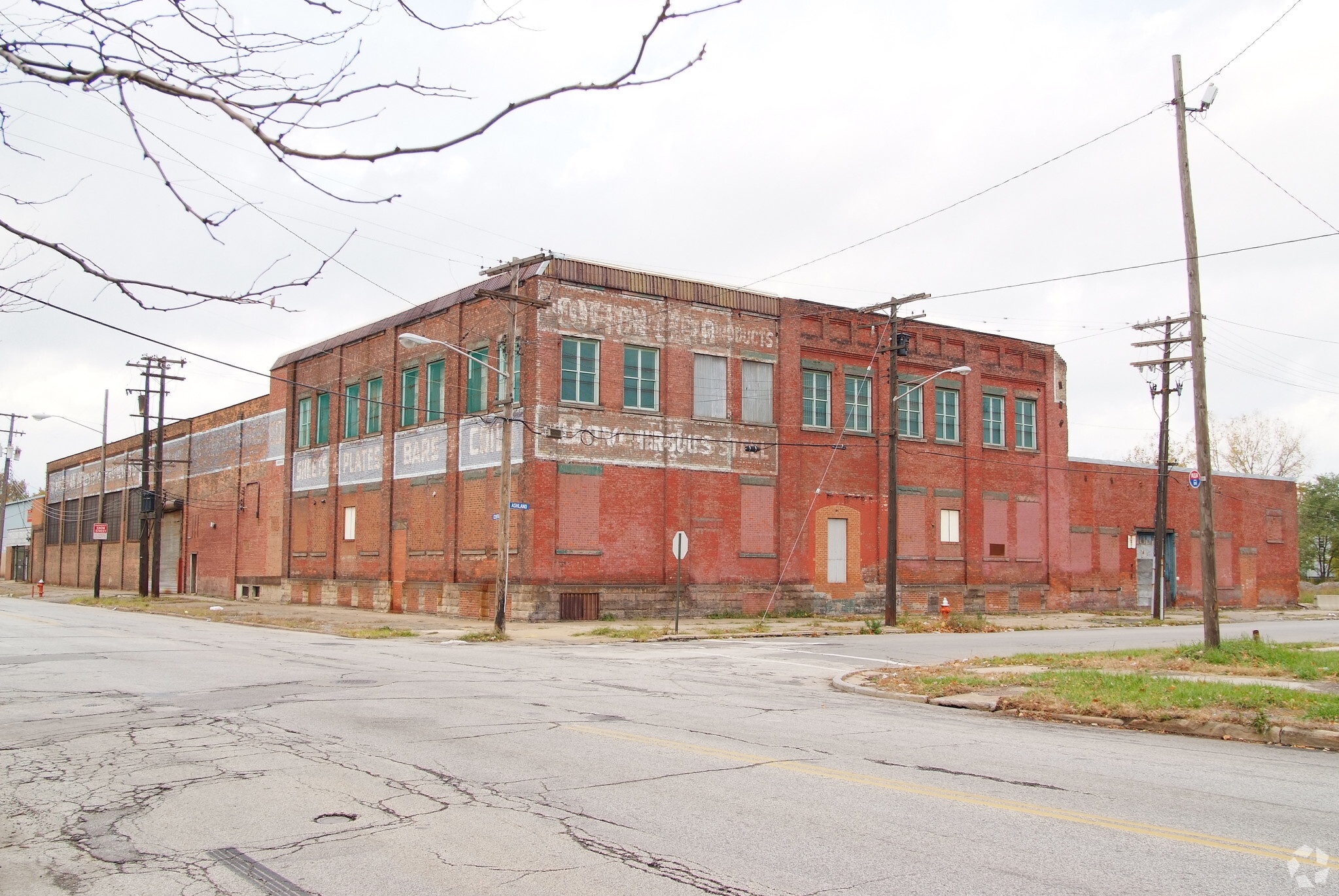 6411 Central Ave, Cleveland, OH for Rent