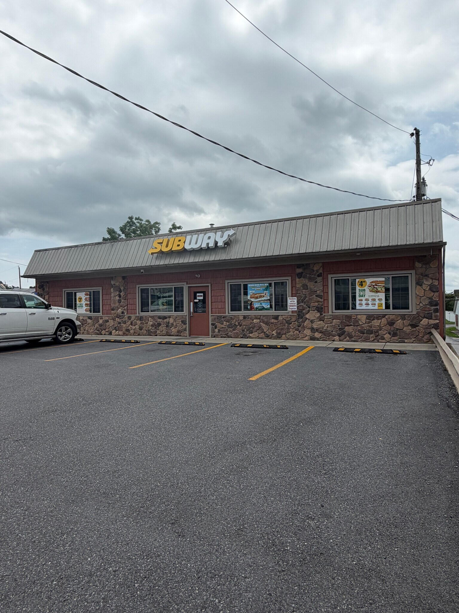 114 E Allegheny St, Martinsburg, PA for Sale
