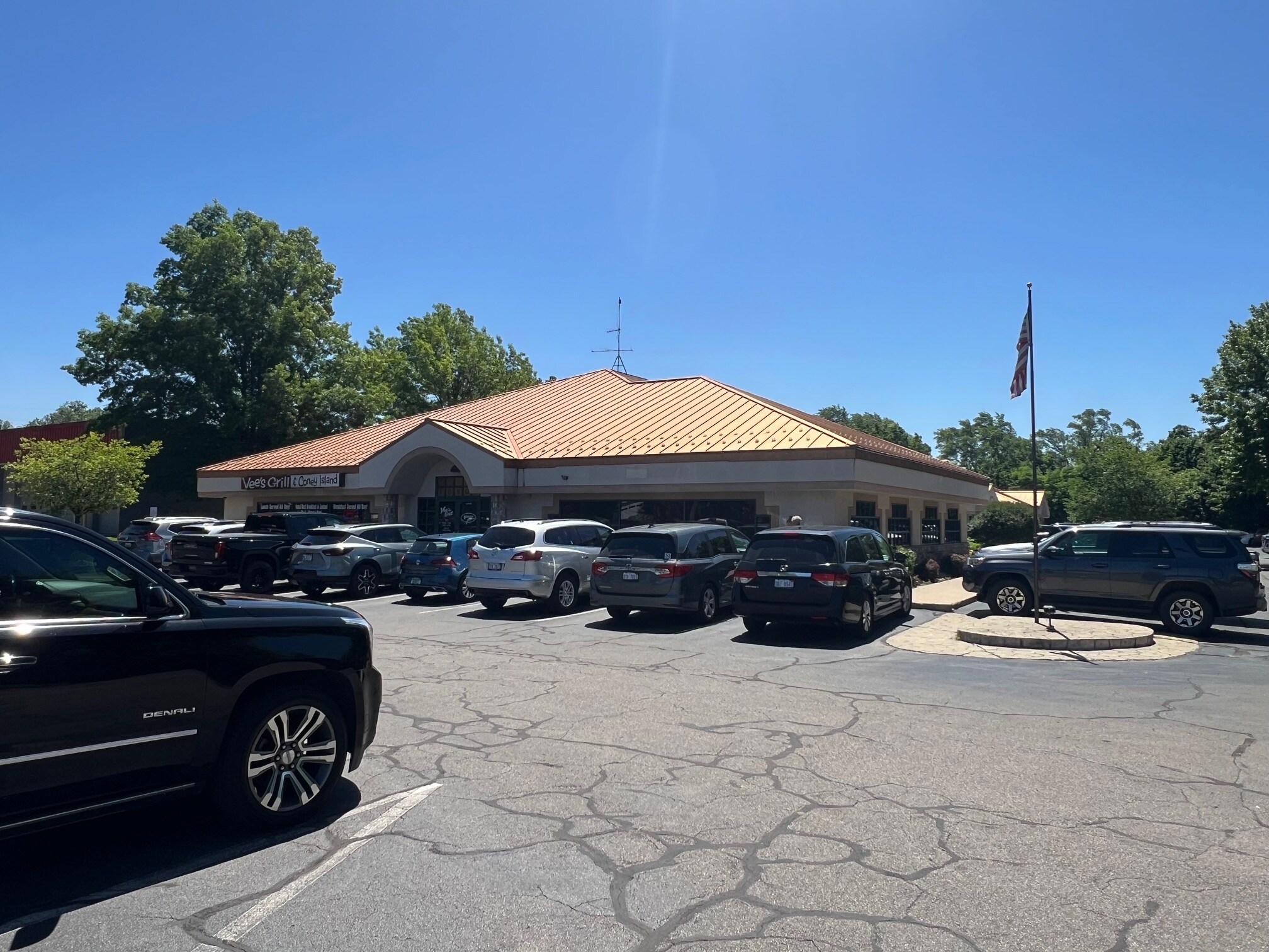 10500 Chicago Dr, Zeeland, MI for Rent