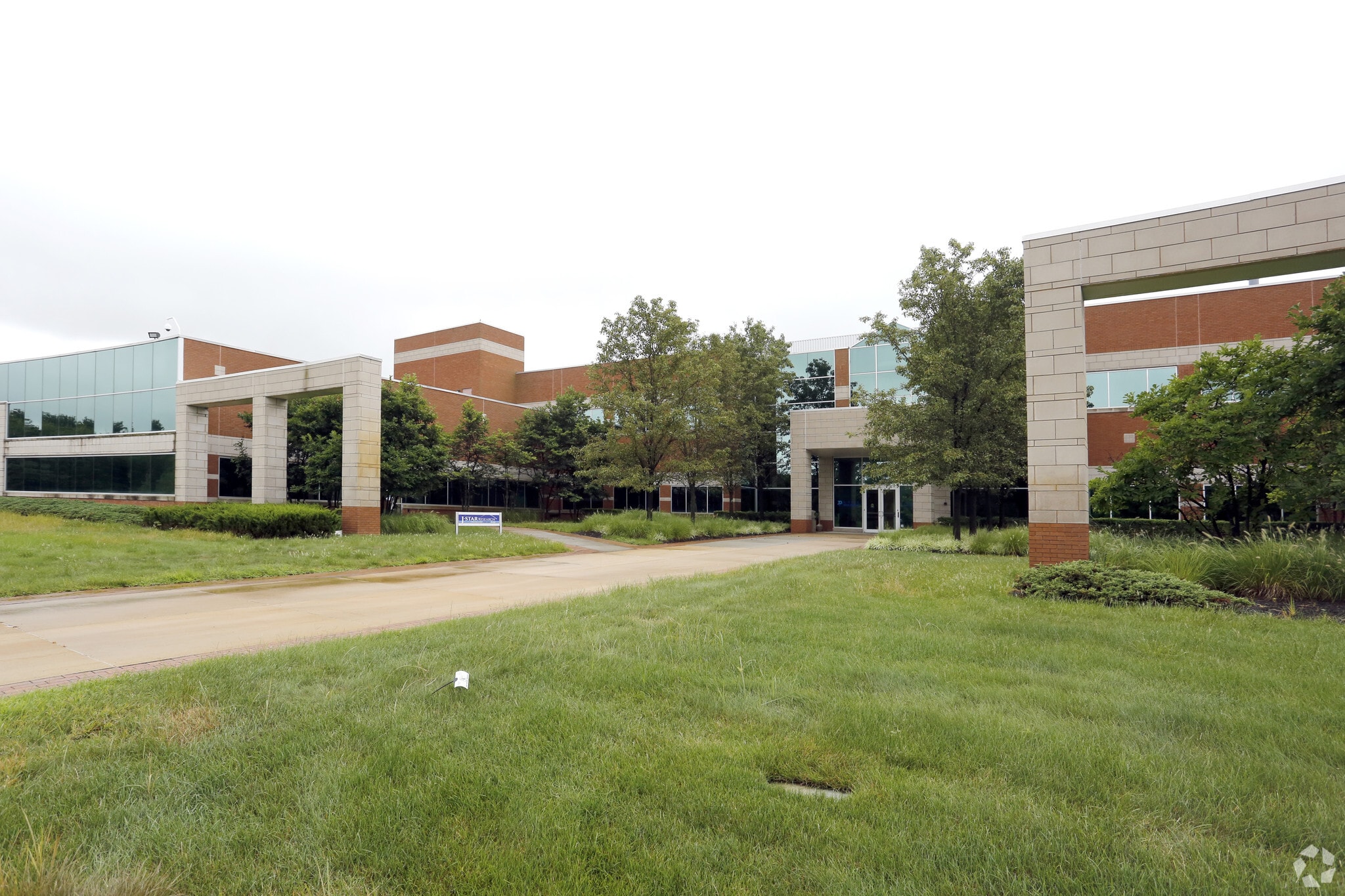 6 Cedar Brook Dr, Cranbury, NJ for Rent