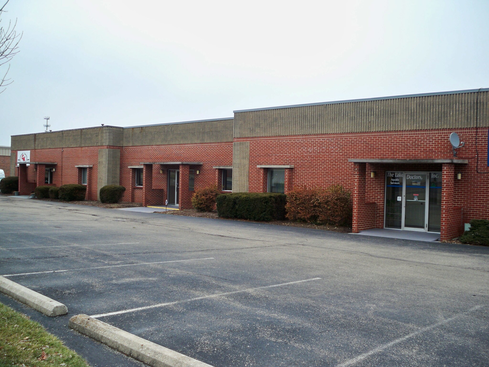 70-78 Westpark Rd, Dayton, OH for Rent