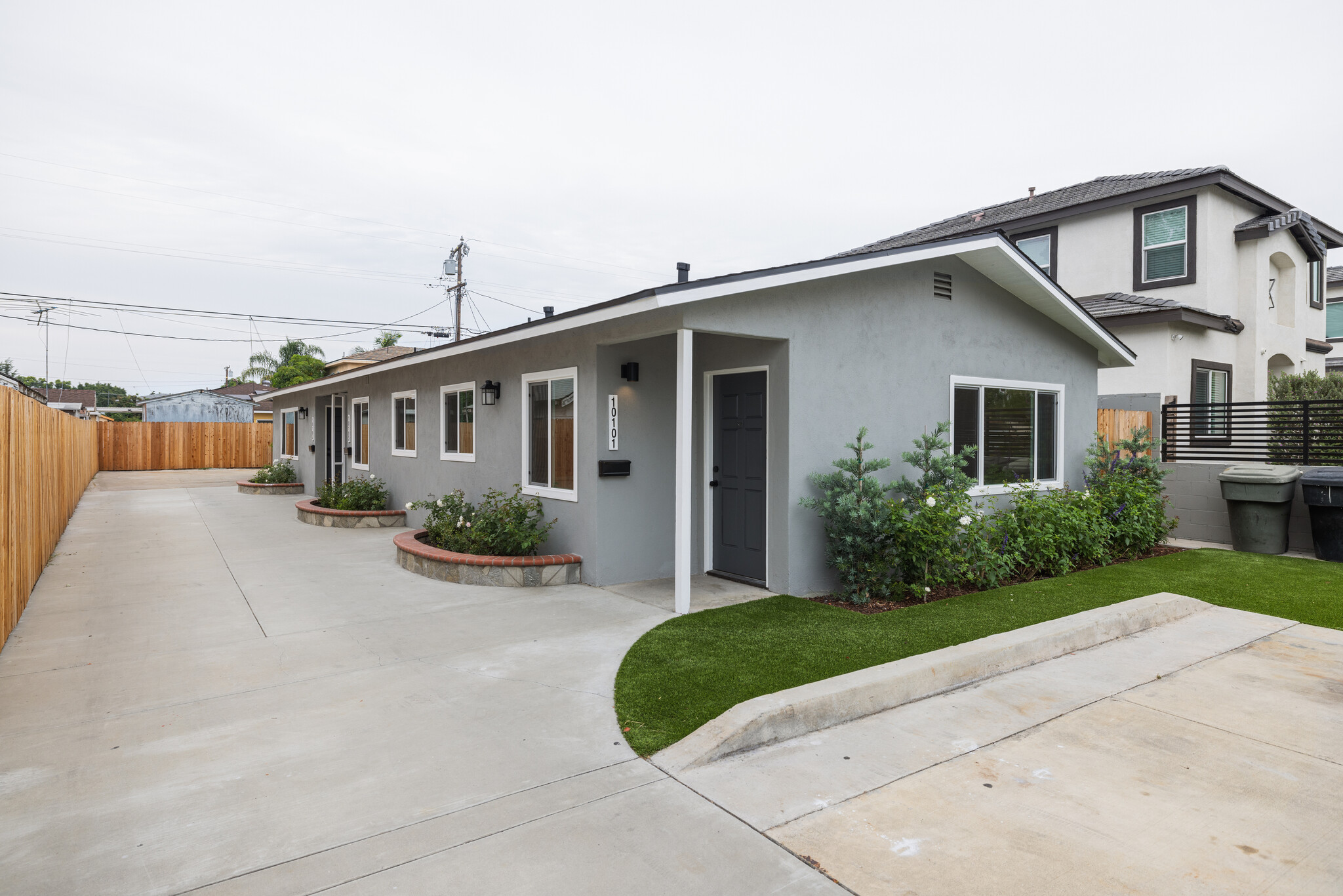 10105 Dakota Ave, Garden Grove, CA for Sale